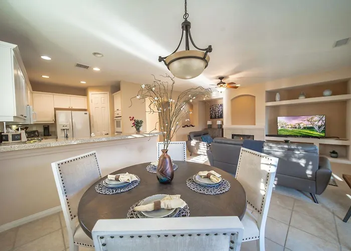 Rancho Mirage Gem - Private Pool Fireplace More